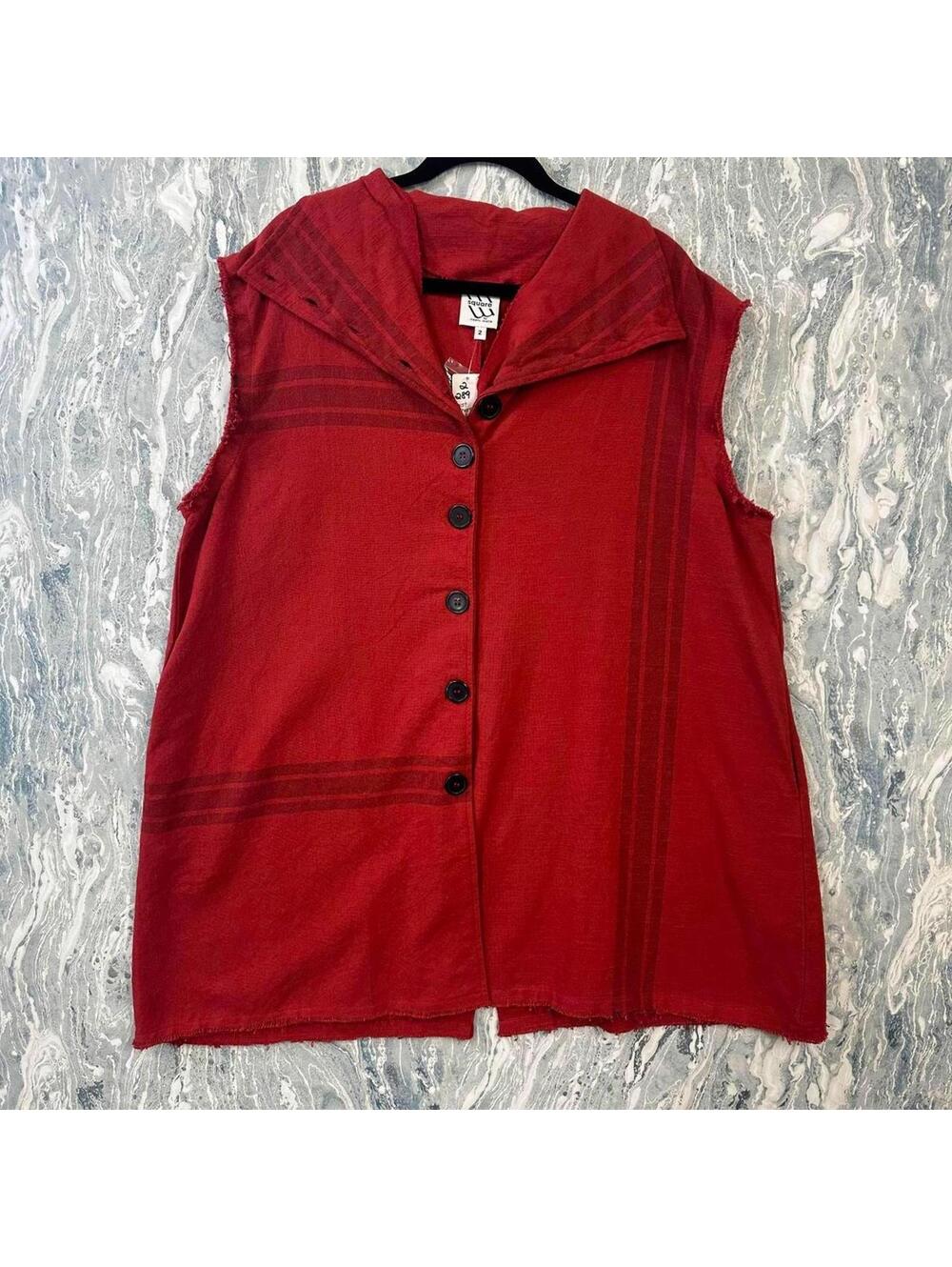 Boho LAgenlook Artsy Red Sleeveless Button-Up Vest